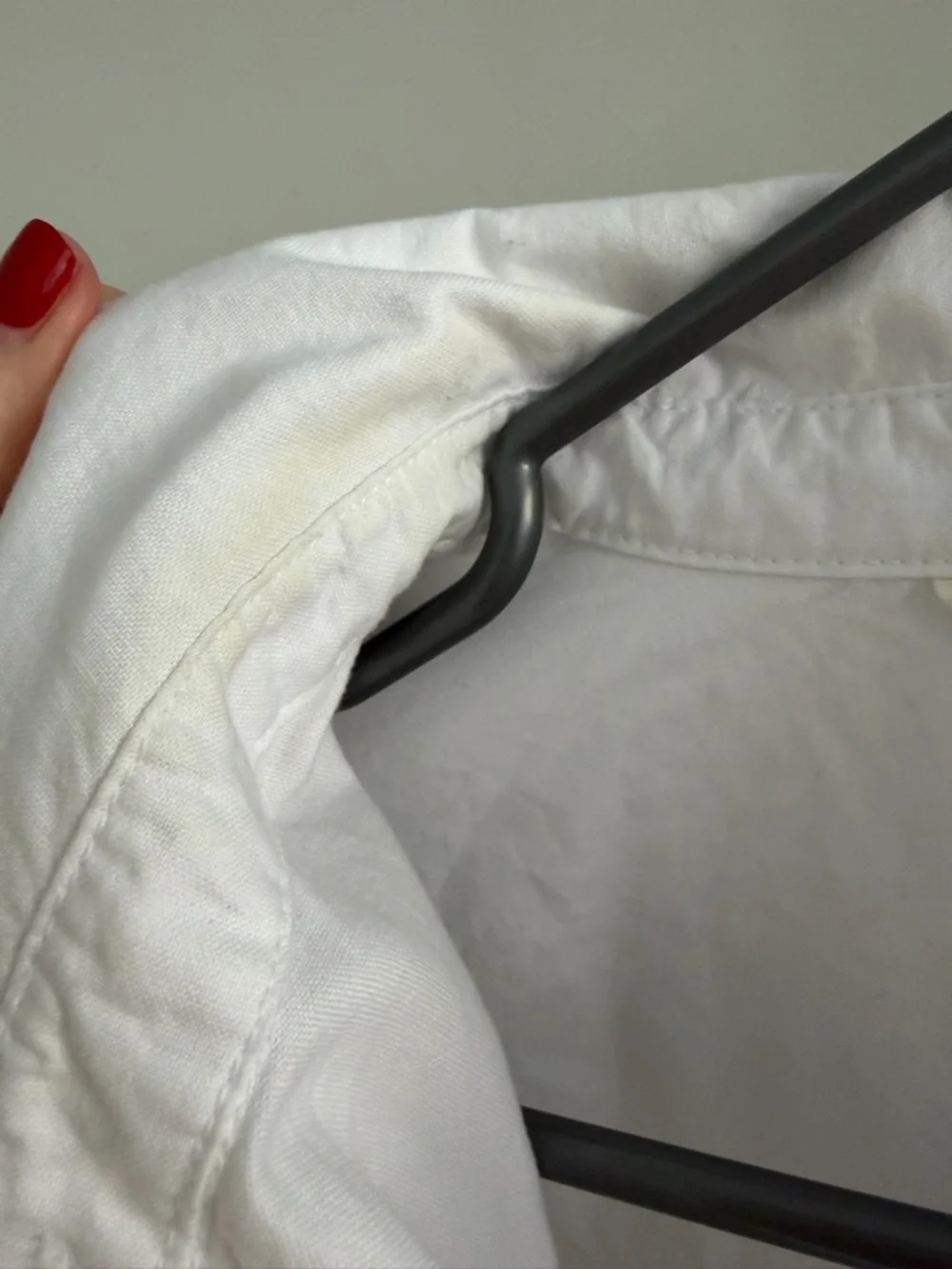 H&M White Boyfriend Button-Down Shirt (SZ S) - Picture 3 of 4
